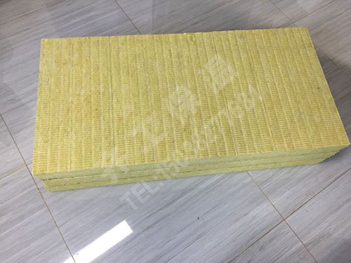 巖棉根據(jù)原材料的不同，有巖棉和礦渣棉的區(qū)別