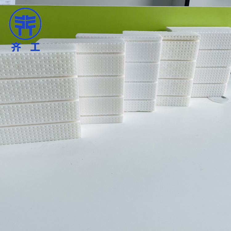 xps擠塑板的優(yōu)點(diǎn)是什么？